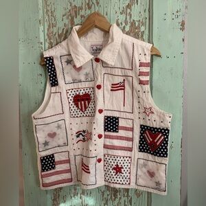 Women’s Vintage Tantrums patriotic American flag vest. Size L Preloved